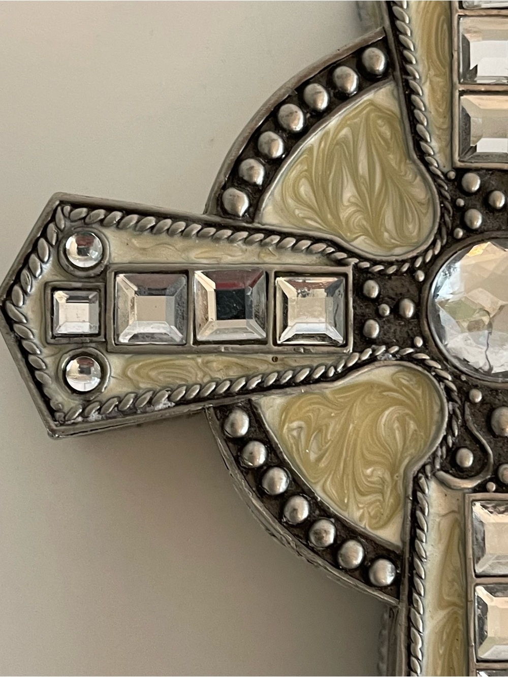 Cross Jewelry Trinket Box Collectible Enameled Rhinestones Rosary Velvet Lined - Picture 4 of 12